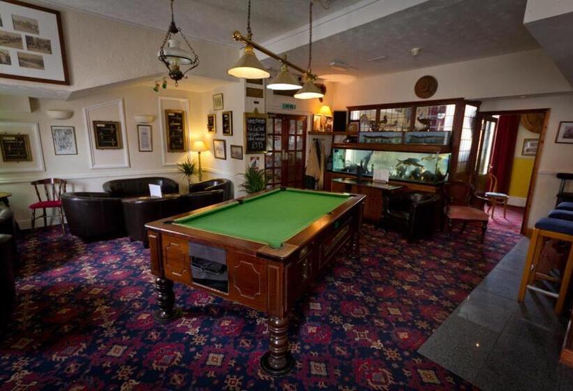 فندق The White Hart