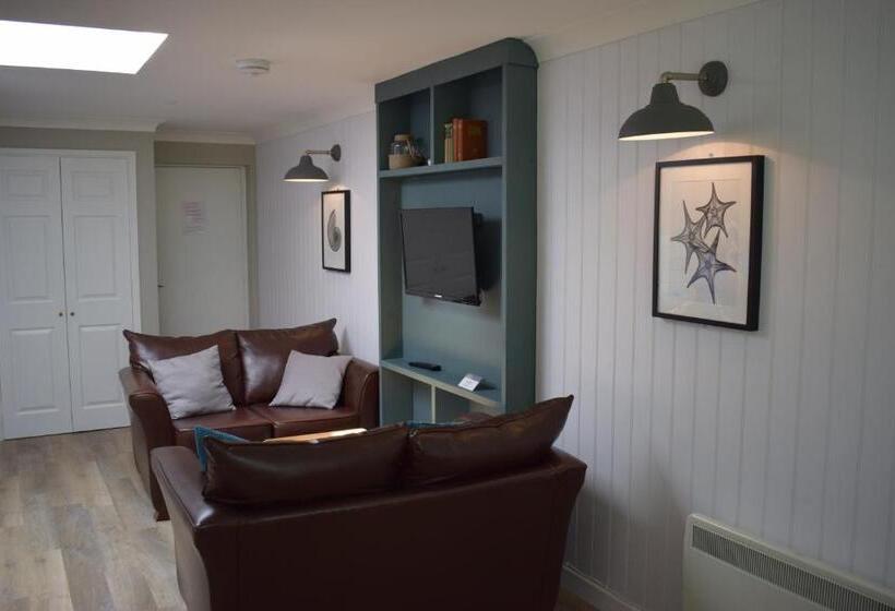 فندق على الطريق Newlands Holidays