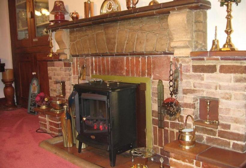 Woodshoot B&b