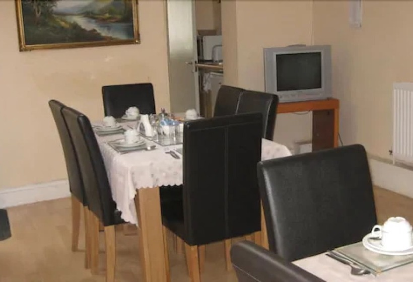 旅馆 White House View Guest House