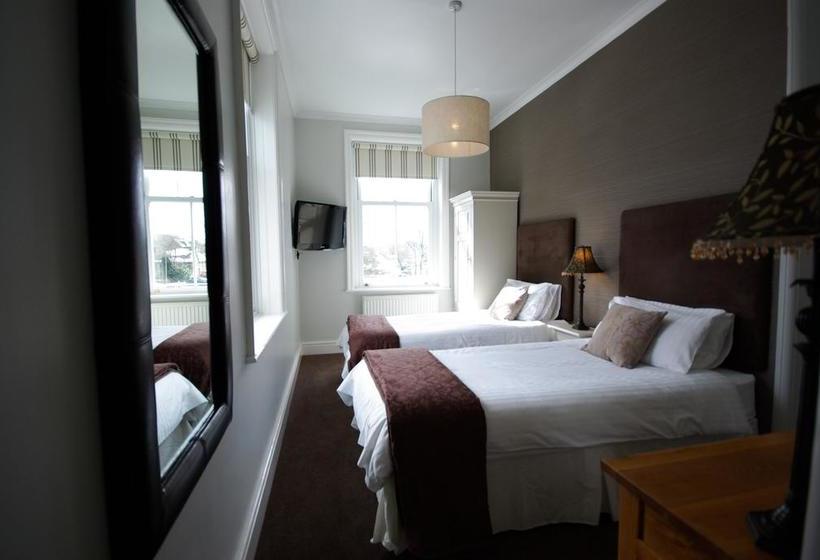 צימר Lakeland House