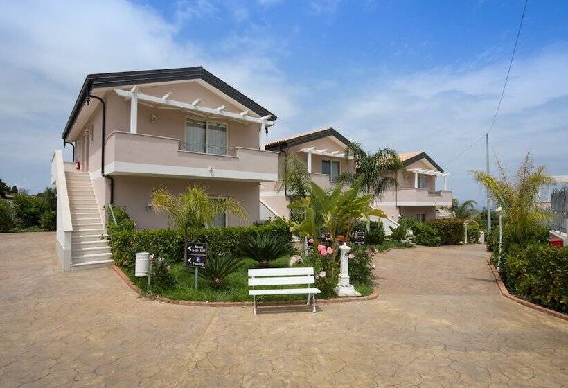 تختخواب و صبحانه Residenza Borgo Italico