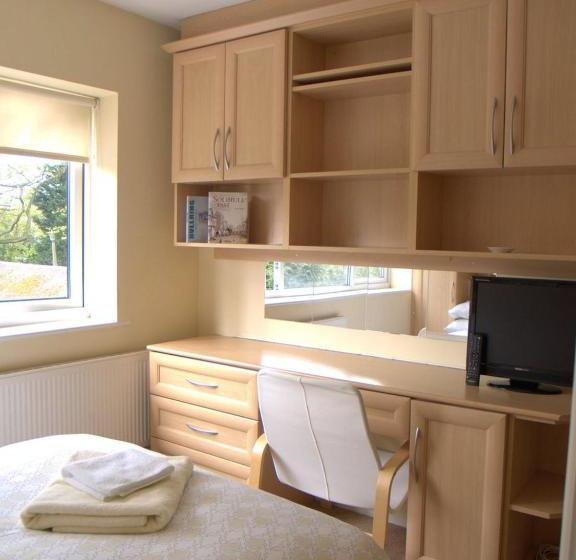 تختخواب و صبحانه Station Approach