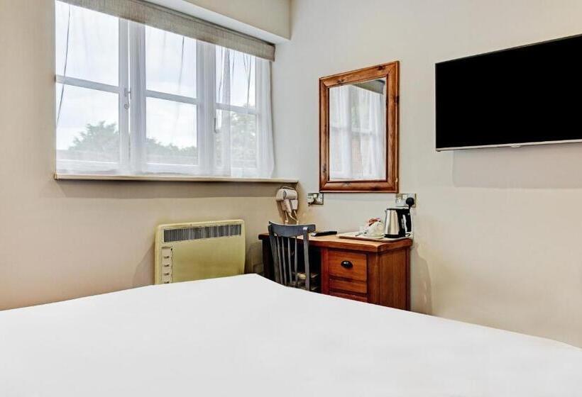 تختخواب و صبحانه The Gables Hotel, Birmingham Airport