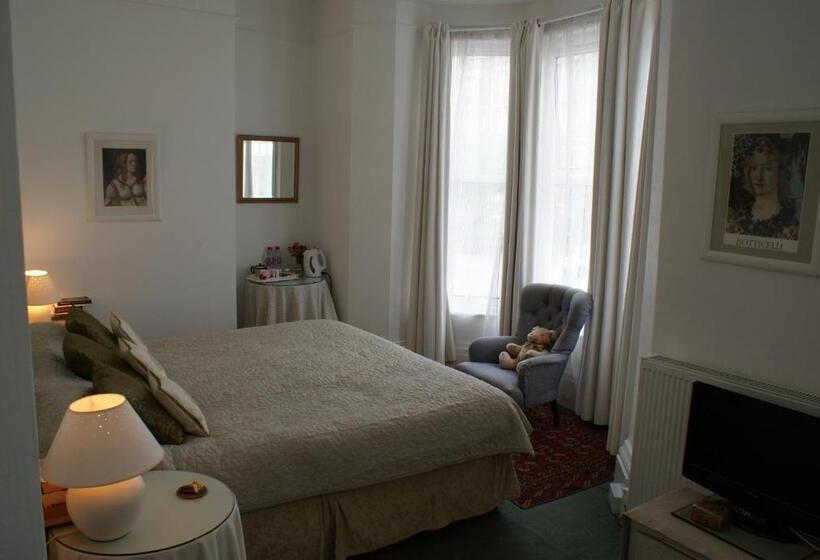 تختخواب و صبحانه The Norwood Guest House
