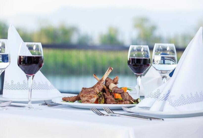Bosphorus Sorgun Hotel   All Inclusive
