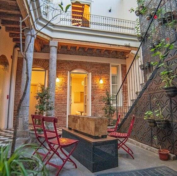 هتل Carlota Sustainable Design