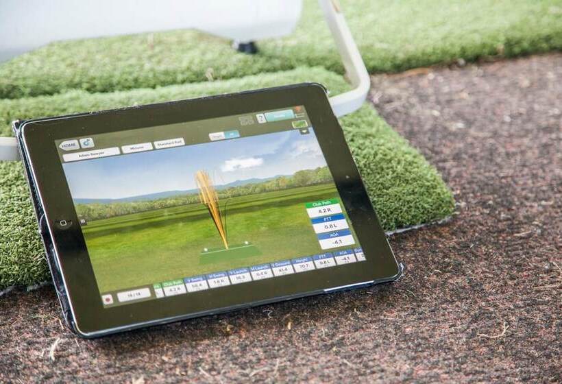 هتل Dudsbury Golf Club   And Spa
