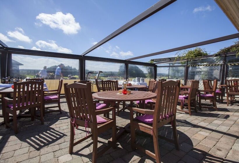 هتل Dudsbury Golf Club   And Spa