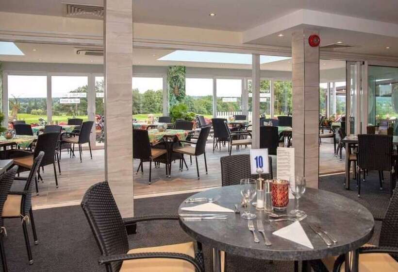 هتل Dudsbury Golf Club   And Spa