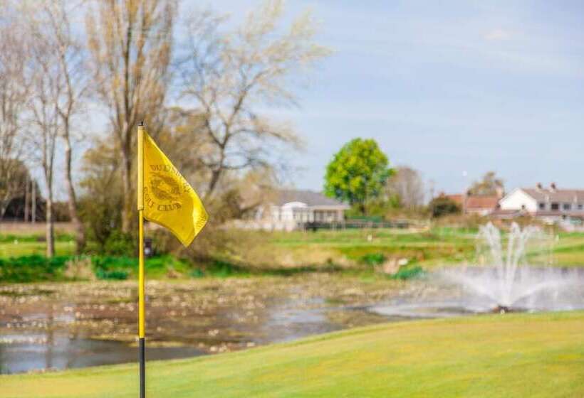 هتل Dudsbury Golf Club   And Spa