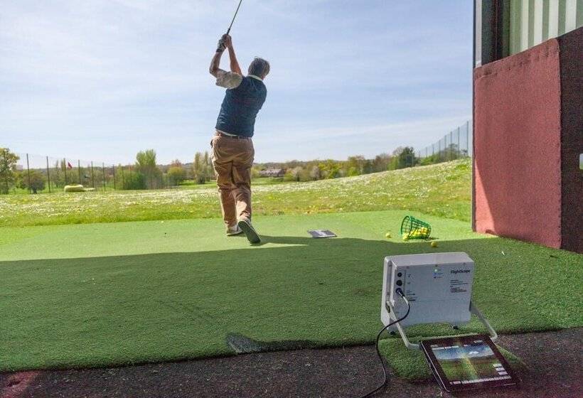 هتل Dudsbury Golf Club   And Spa