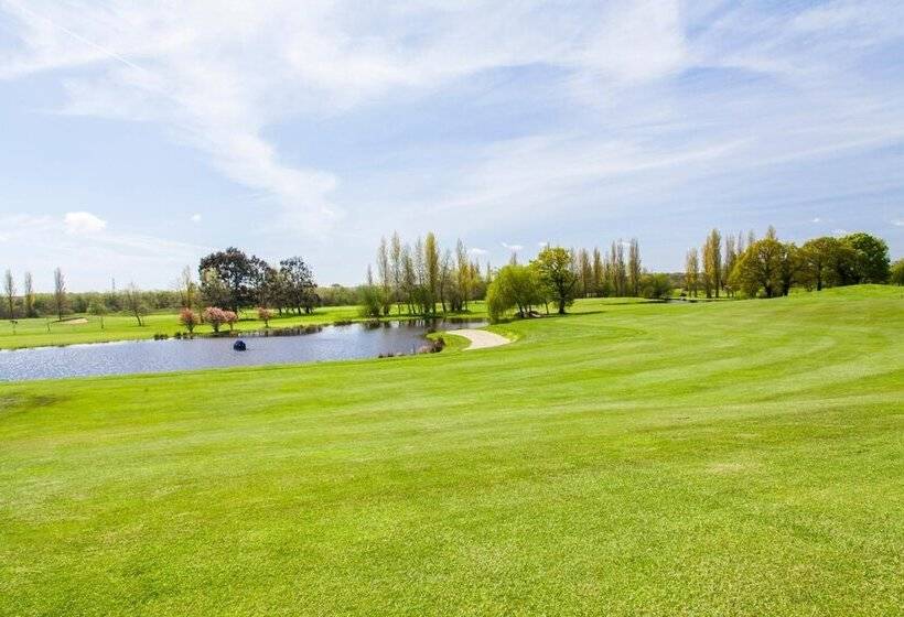 هتل Dudsbury Golf Club   And Spa