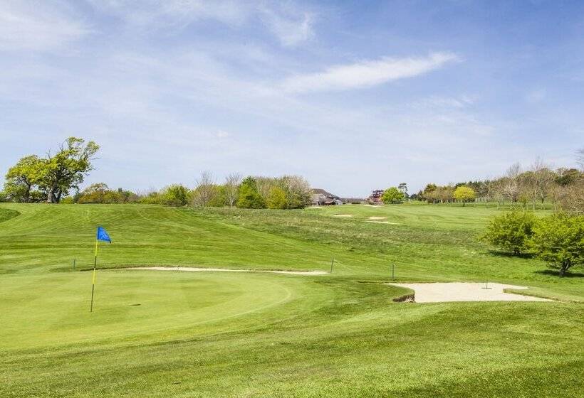 هتل Dudsbury Golf Club   And Spa