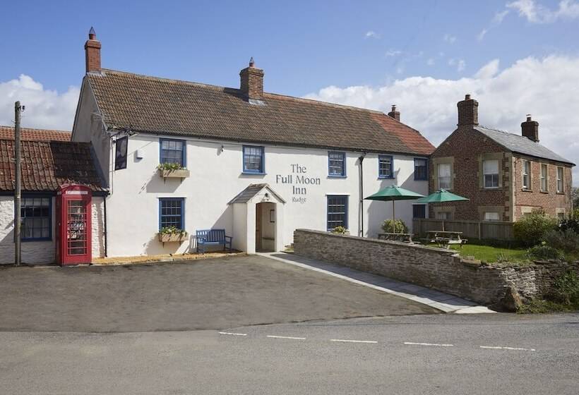 هتل Full Moon Inn Rudge