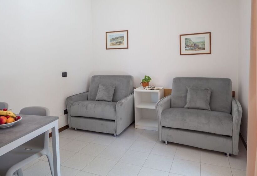 Fotos del hotel Residence Villaggio Tiglio:  15