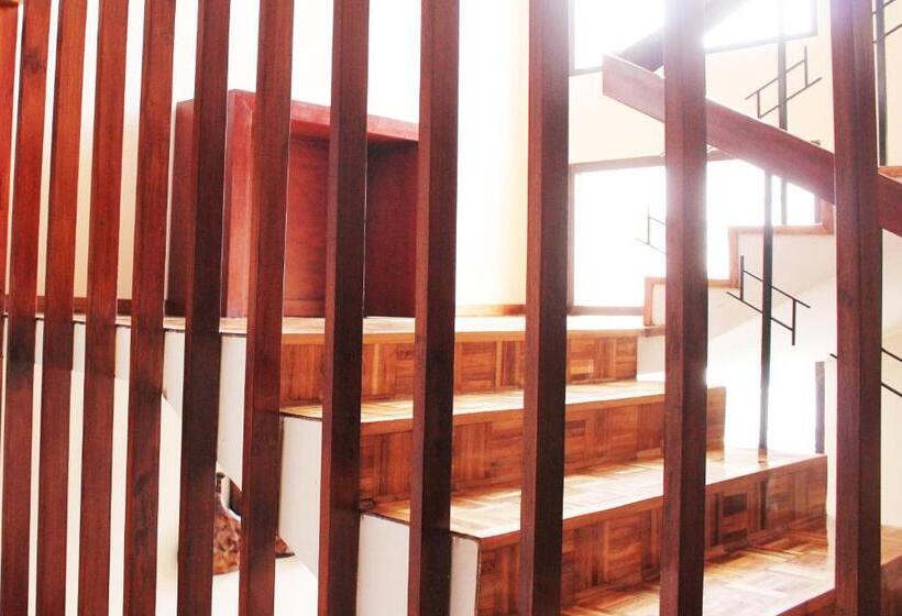 هتل Villa Lafayette