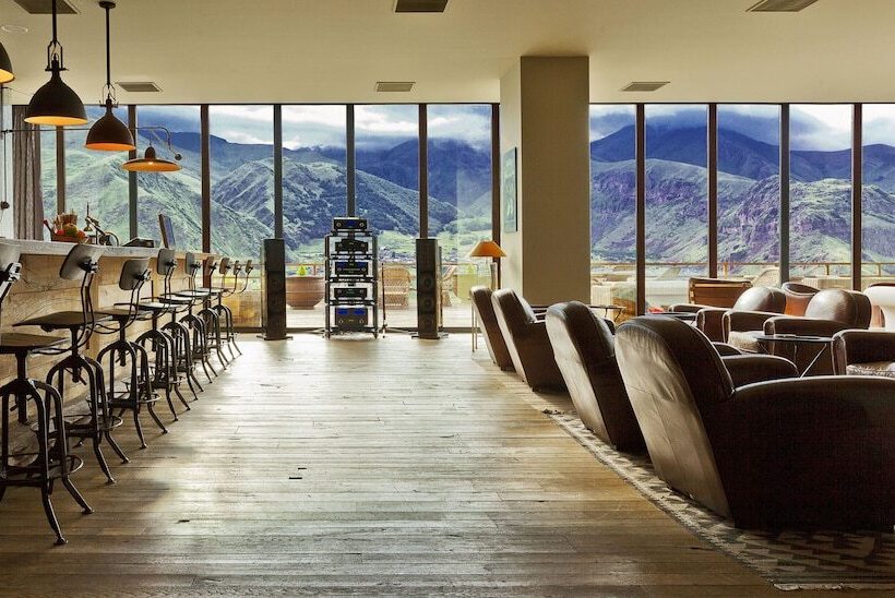 استراحتگاه Rooms Hotel Kazbegi