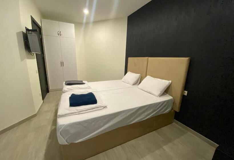 Starhostel