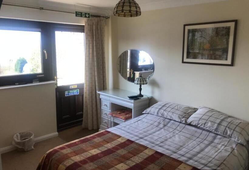 Stoke House Bed And Breakfast