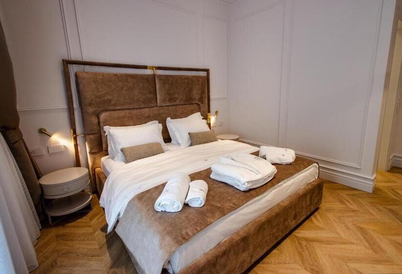 The Crown Boutique Hotel & Spa