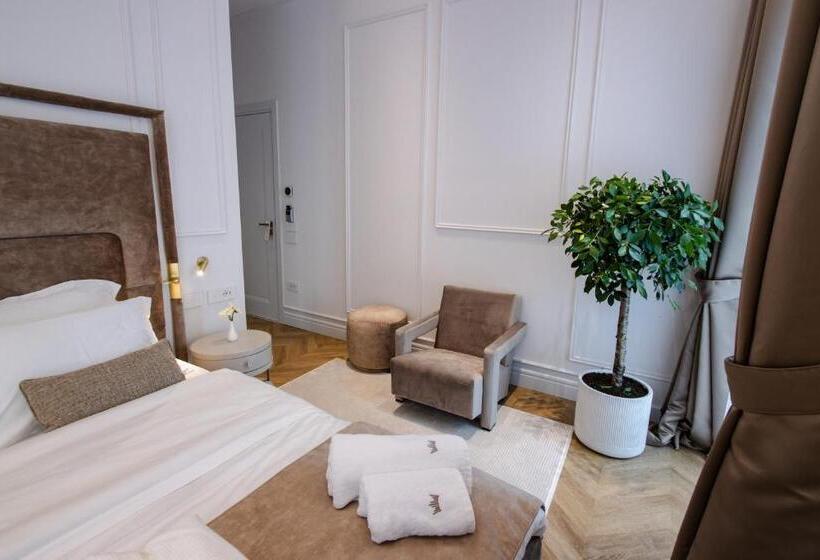 The Crown Boutique Hotel & Spa