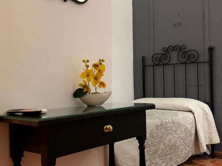 هاستل Rooms Los Montes