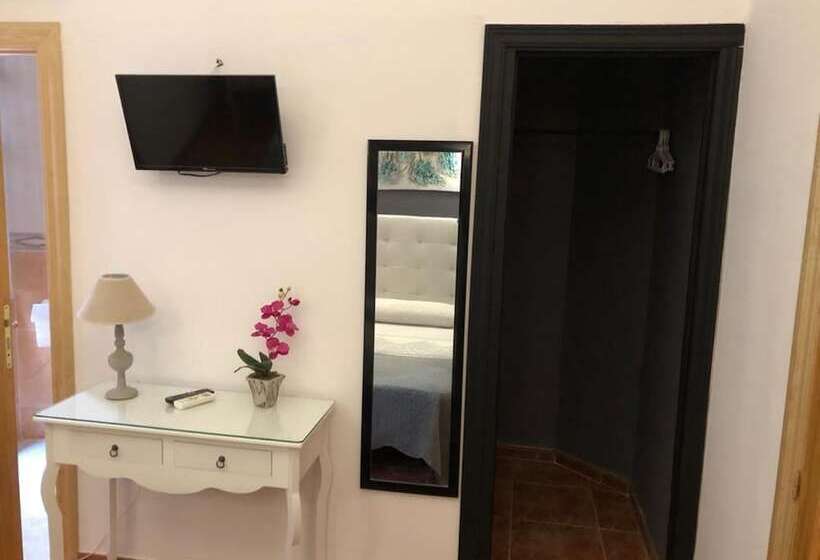 هاستل Rooms Los Montes