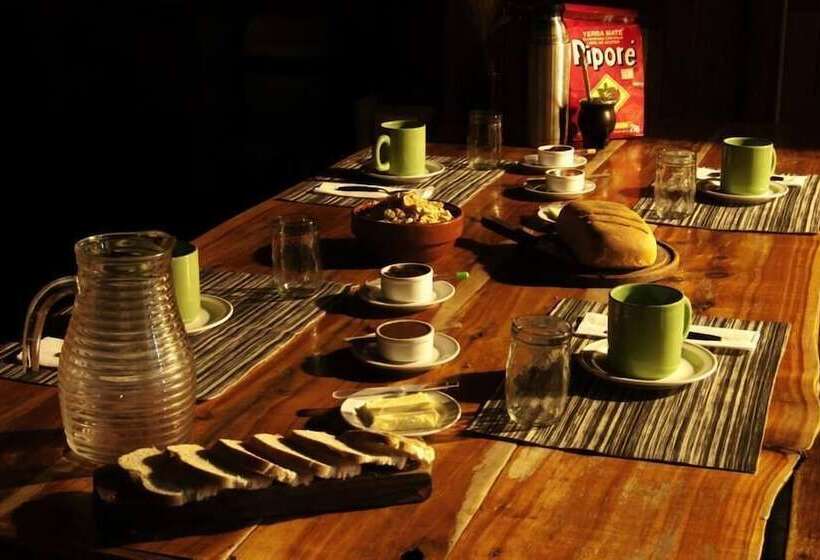 Casa Del Pueblo   Hostel