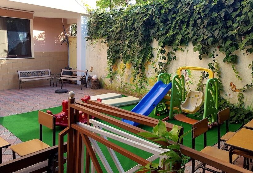 Home Hostel