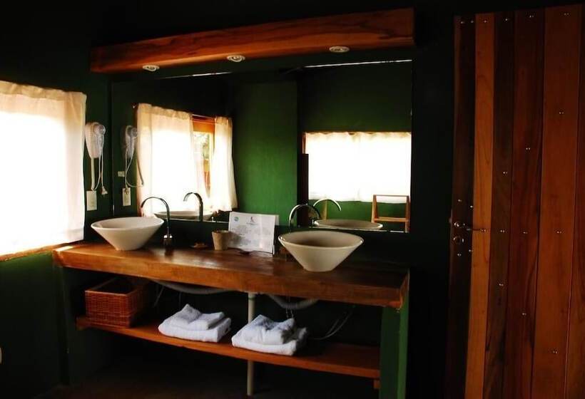 هتل El Soberbio Lodge