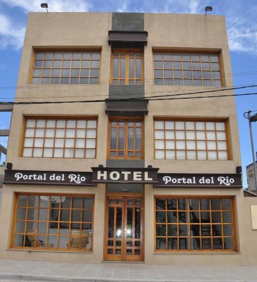 فندق Portal Del Río