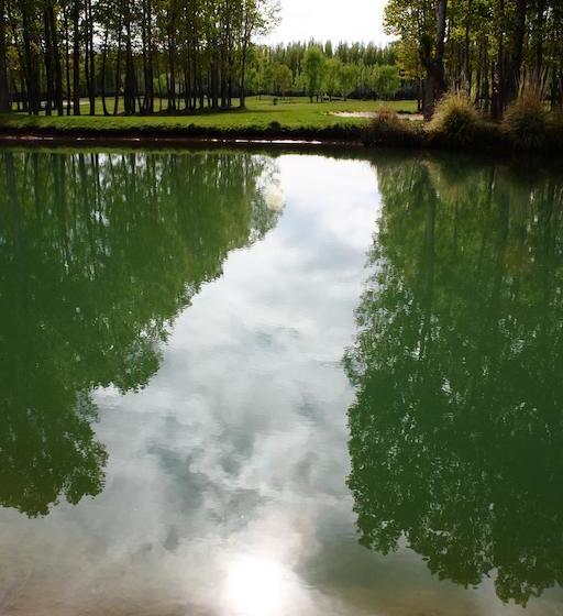 هتل Risco Plateado Room & Suite