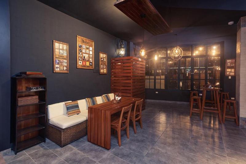 هاستل Galapagos Native