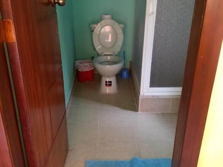 هاستل Hostal Tena ñaui