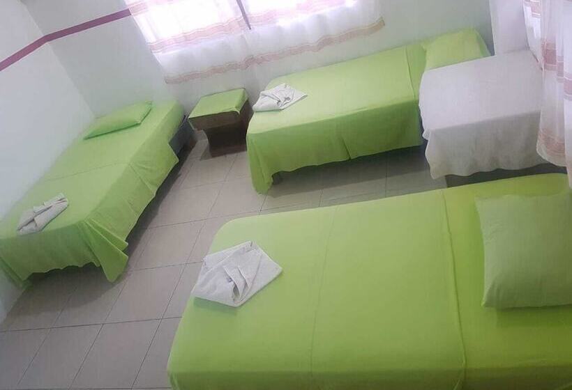 هاستل Posada Del Caminante