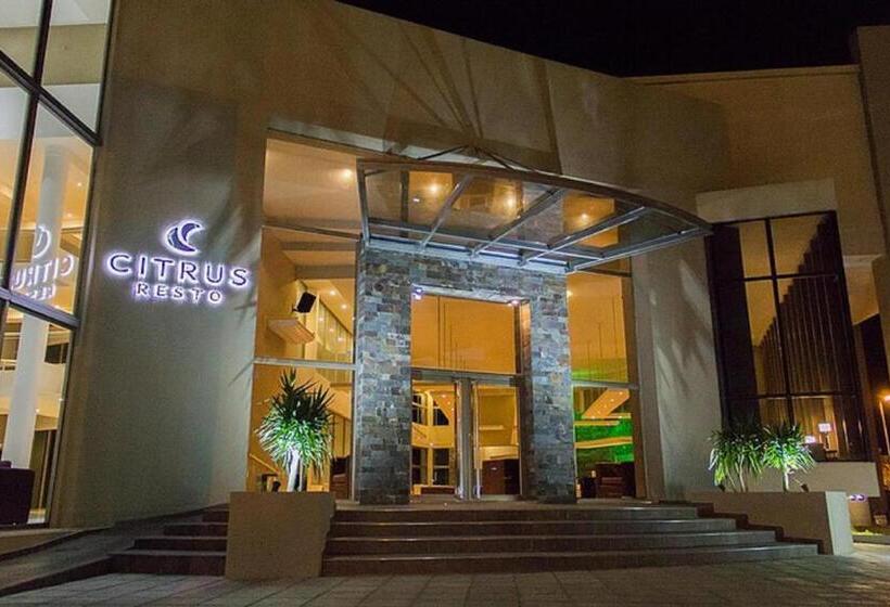 Arena Resort