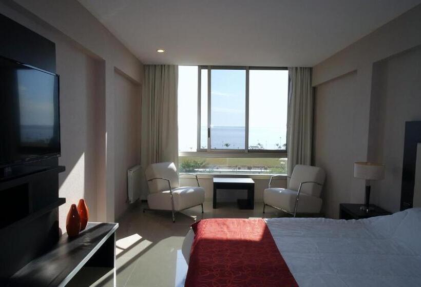 Arena Resort