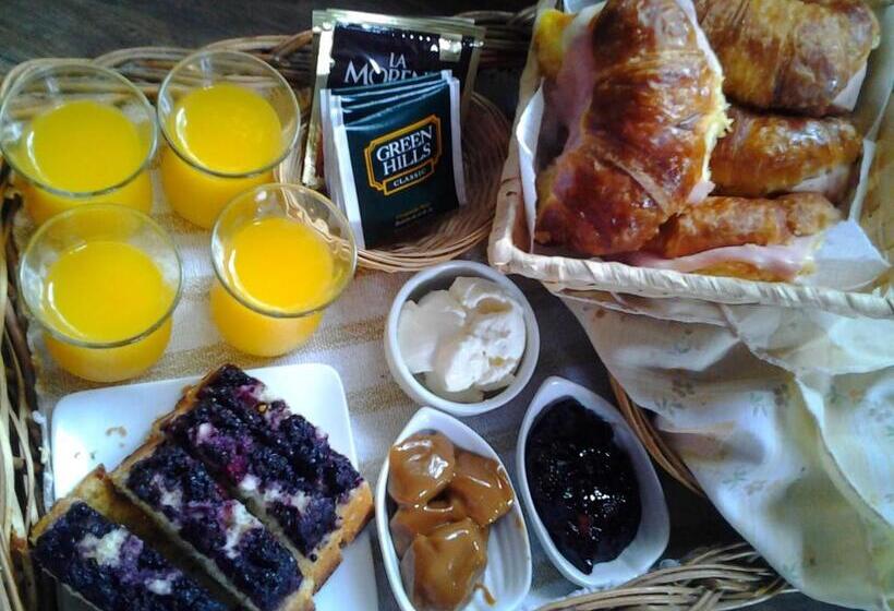 تختخواب و صبحانه Cabañas Las Moras