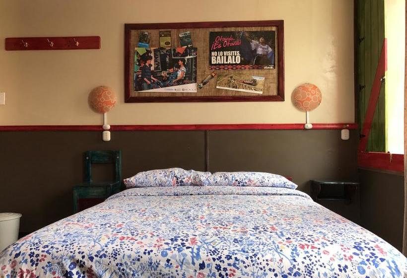 تختخواب و صبحانه Flying Donkey