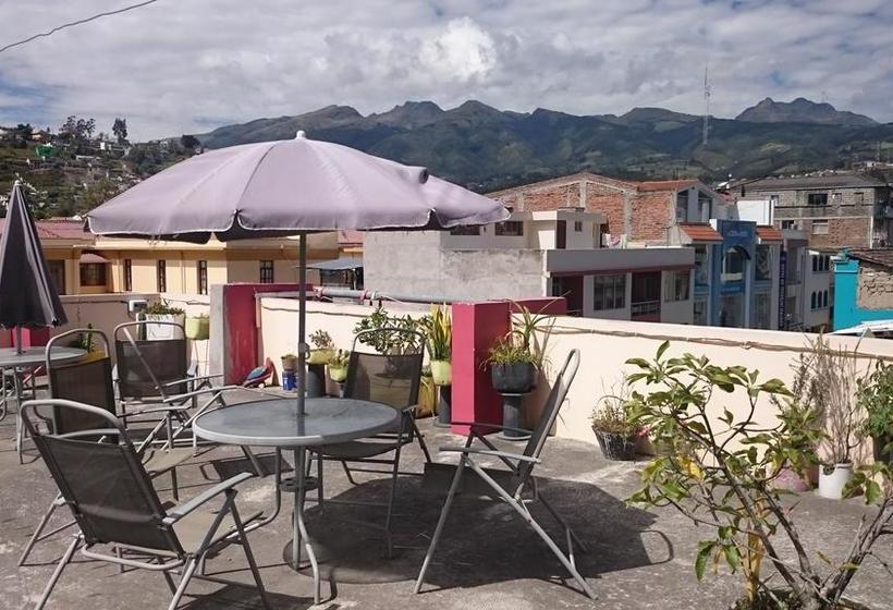 تختخواب و صبحانه Flying Donkey