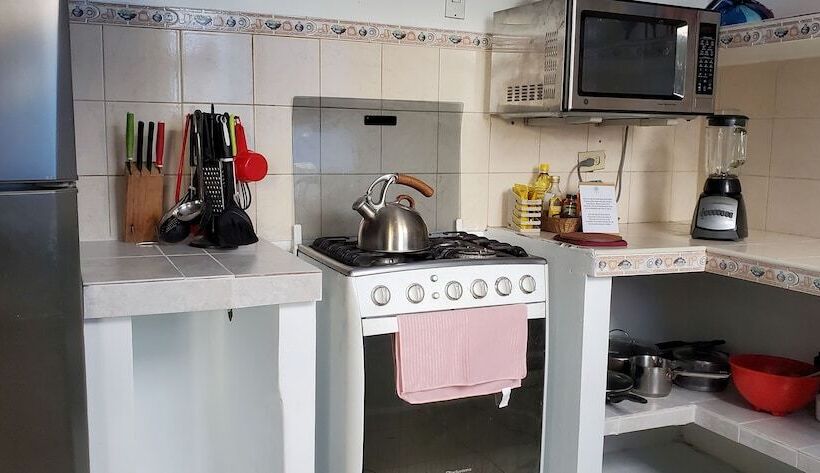 Dreamkapture Hostel Close To The Airport And Bus Terminal