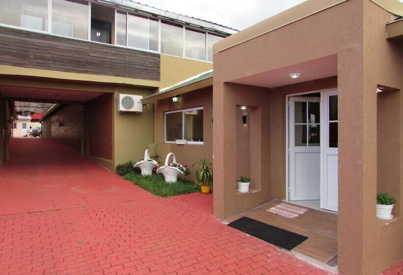 هتل Altos Del Iguazu