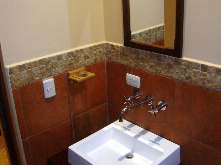 هتل Calle Angosta