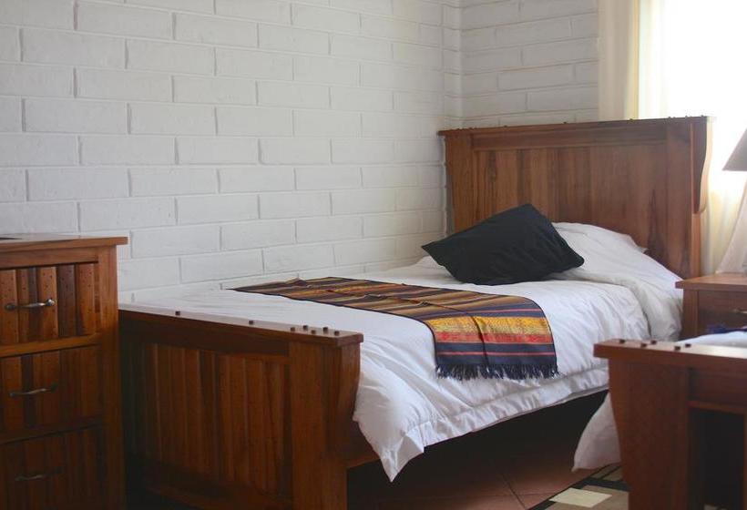 هتل Hosteria Cananvalle