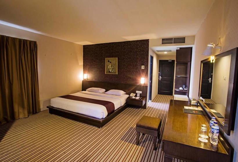 Fotos del hotel Kenari Tower: 1 Fotos del hotel Kenari Tower: 1