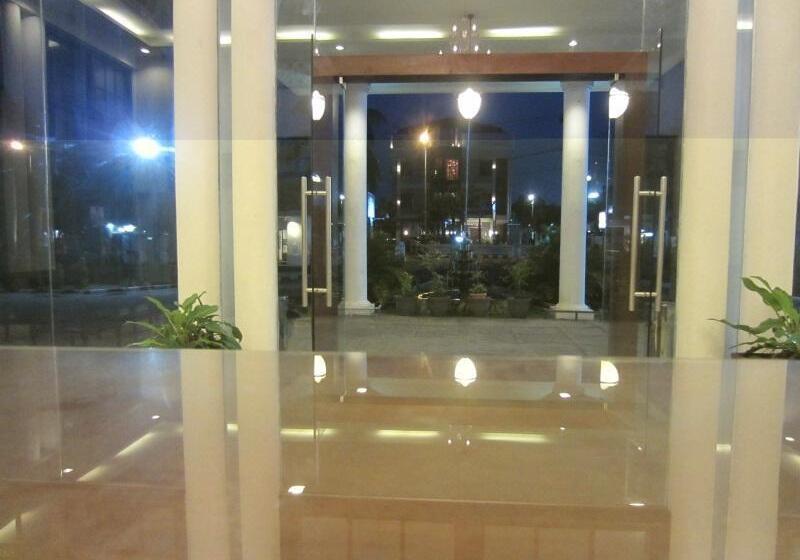 هتل Padang