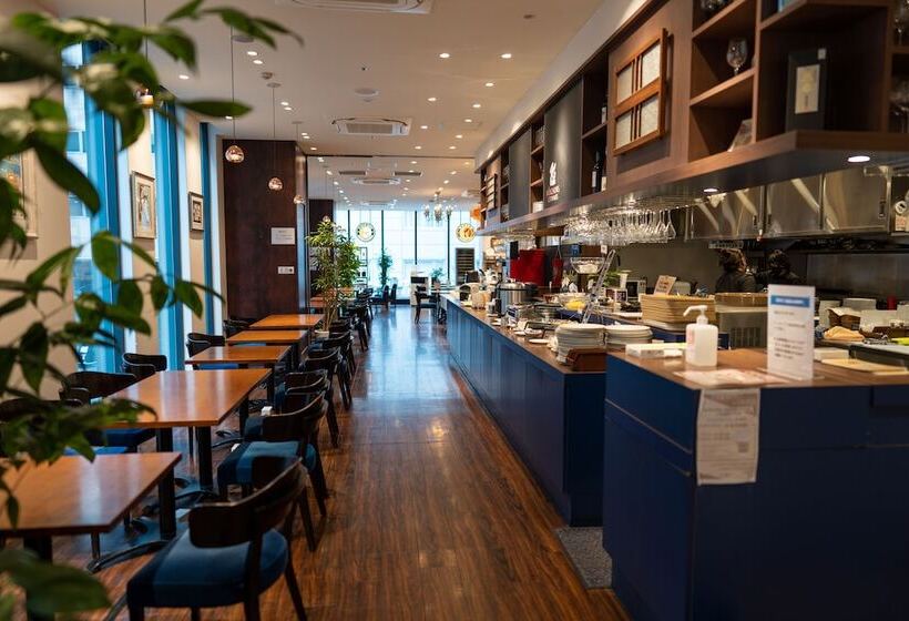 Fotos del hotel Sotetsu Fresa Inn Ginzananachome:  24