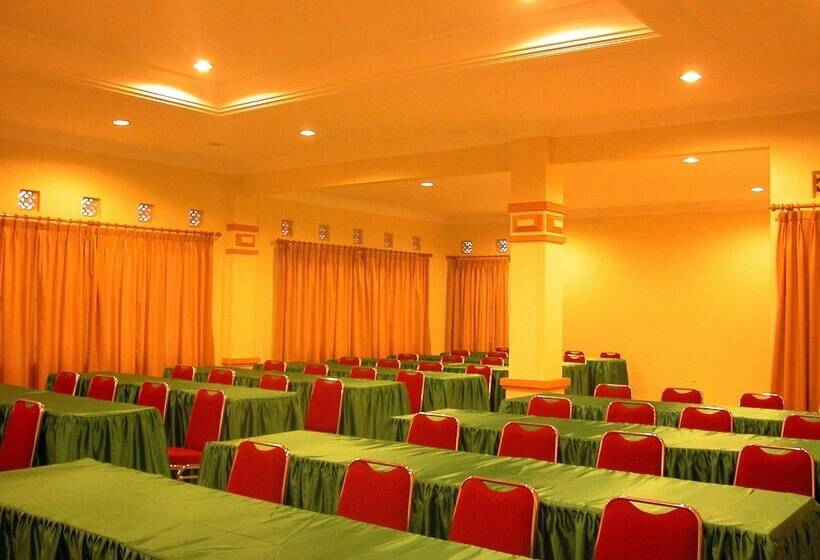 فندق Tangko Inn Resort