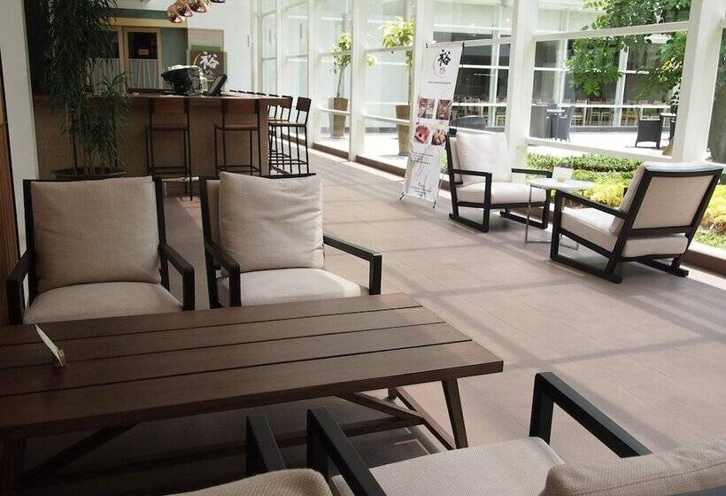 Fotos del hotel Treepark Serviced Apartment Karawang:  16